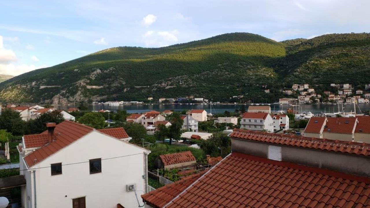 Apartment Majer Mokošica エクステリア 写真